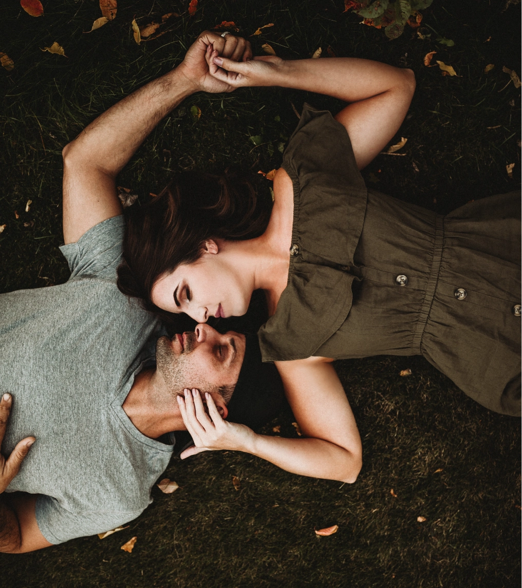 Featured Photographer: Emily Palmer Creative overhead couple portrait in autumn by Comox Valley photographer Emily Palmer